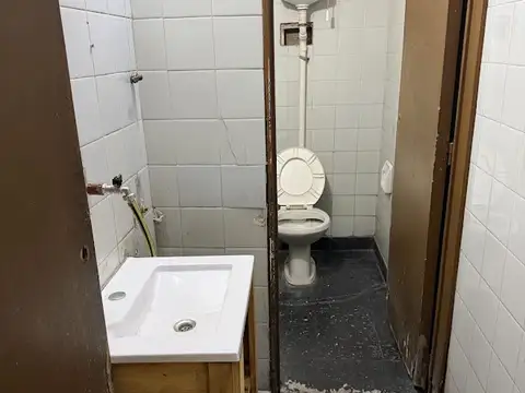 Local en Alquiler en Paternal, $ 850.000