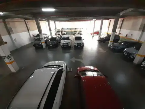 Cocheras y departamentos