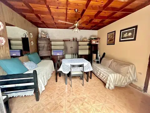 Depto Tipo Casa en Venta 56 años