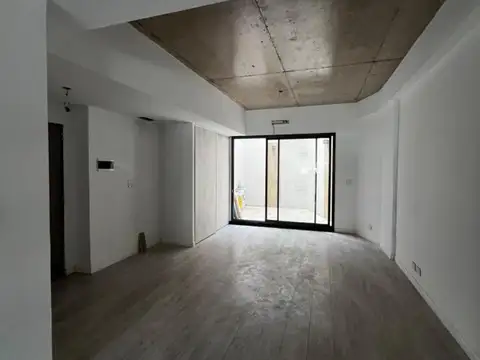 Departamento en Venta en Parque Chacabuco, USD 129.000