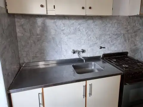Departamento 4 ambientes con 1 baño