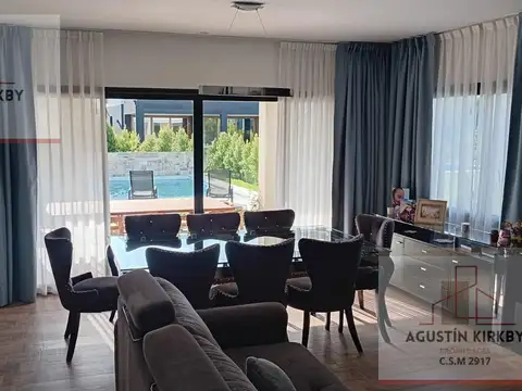 Casa en Venta al Este