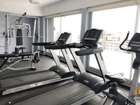 IRIGOYEN, BERNARDO DE al 600