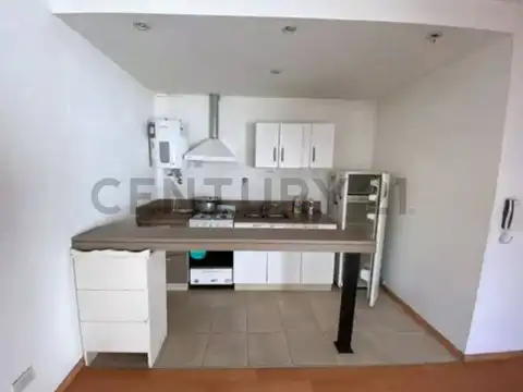 SARRATEA 300, Piso 0