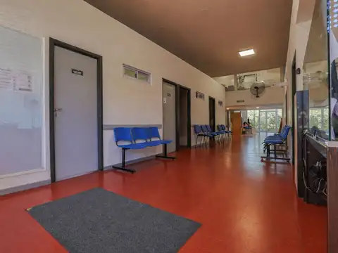 VENTA LOCAL Y DPTO 4 AMB RECICLADO AVENIDA JBJ