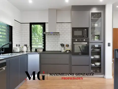 Casa en Venta al Este