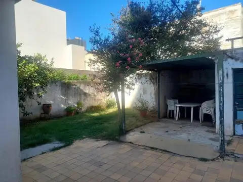 LOTE DESARROLLO PB +7 PISOS- 245m2 GRAN UBICACION alberdi