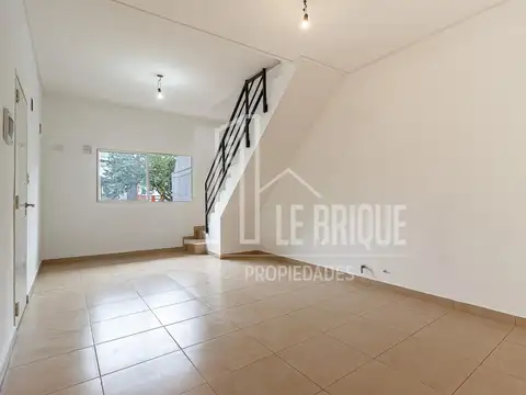 Depto Tipo Casa en Venta 3 años