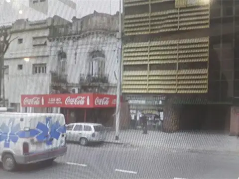 Av Pres Bartolome Mitre 1800, Piso 3°
