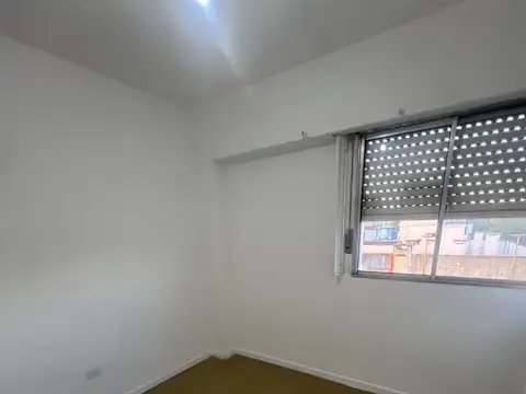 Departamento en Alquiler en Mataderos, $ 650.000
