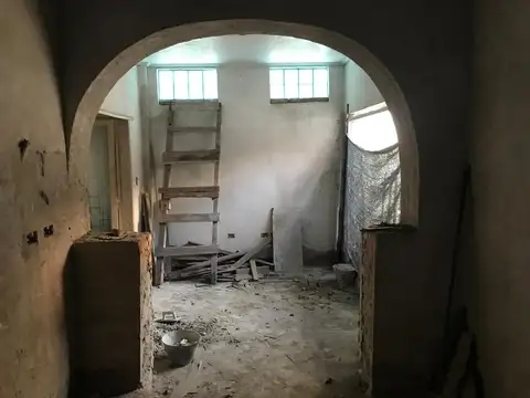 PH 3 AMBIENTES POR TERMINAR. BANFIELD O.