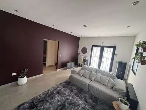 Venta Impecable Casa Barrio Ingles 2 Dormitorios