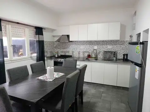 EXCELENTE PH EN VENTA EN ZONA COMERCIAL PUERTO 3 AMBIENTES