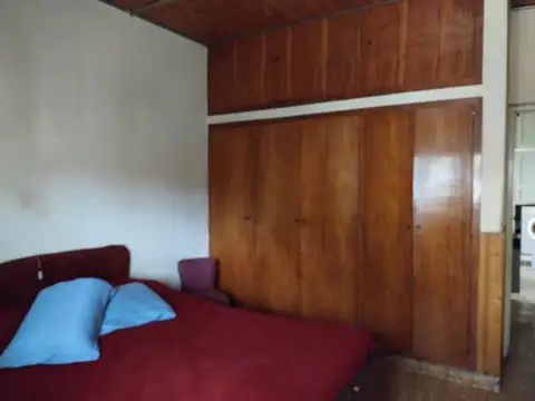 Remax Vende: Casa con Galpón Excelente Oportunidad