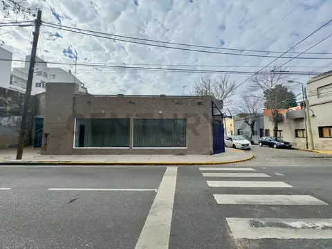 AV PERON 1500, Piso 0