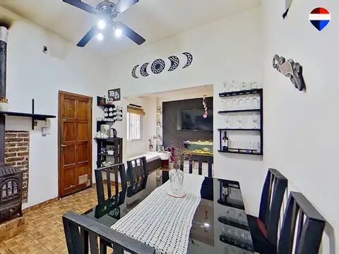 Casa en Venta con 1 cochera