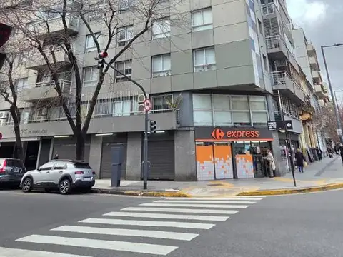 Departamento 3 ambientes en venta en Isabel la Catolica al 600 Barracas CABA