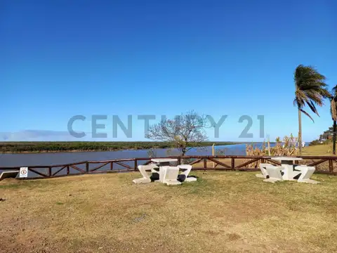 Terreno en Venta de 245,1 m2