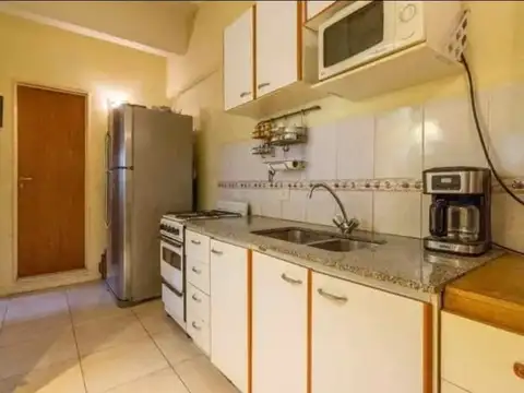 EMILIO MITRE 500, Piso E.P.