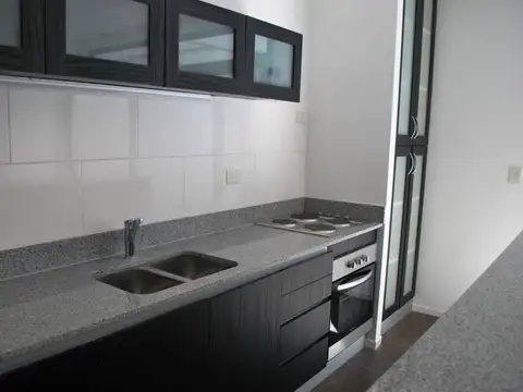 Departamento en Venta en Villa Adelina, USD 216.000