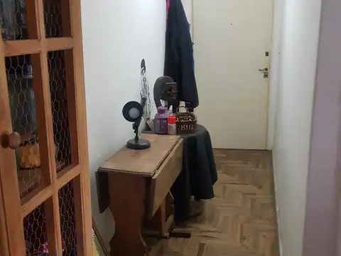 Departamento en Venta en Parque Rivadavia, USD 130.000
