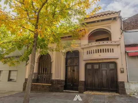 VENTA CASA 5 DORMITORIOS LA COMERCIAL 