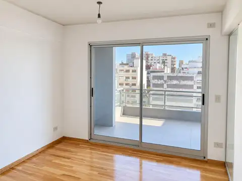 Oficina en Alquiler al Este