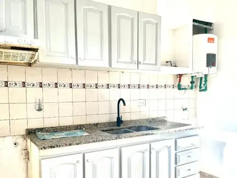 Departamento en Alquiler en Lomas de Zamora, $ 680.000