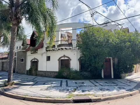 Corvalan  al 700