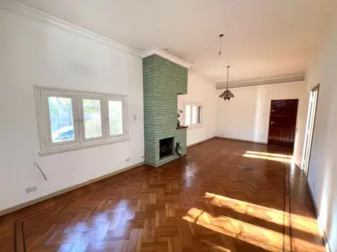 Casa en Alquiler de 3 dormitorios