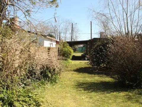 CASA EN VENTA A REFACCIONAR GRAN TERRENO 575 MTS