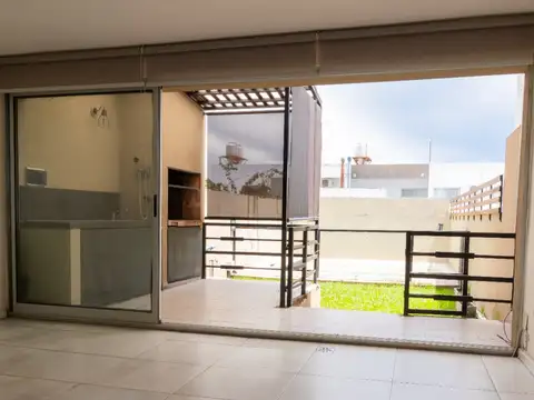 Casa en Venta en Barrio Grand Bourg, USD 195.000
