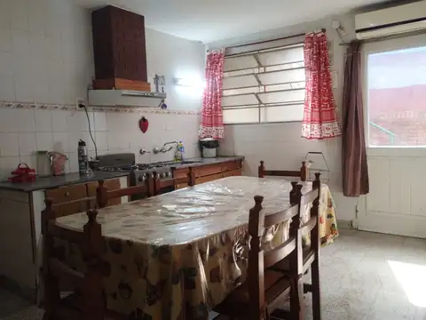 República Del Líbano 200