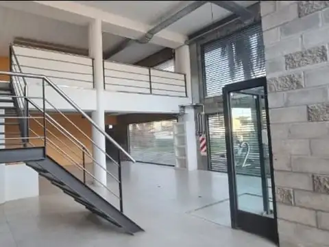 Local en Alquiler en Benavidez, USD 4.200