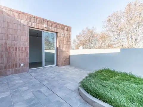 JARDIN - TERRAZA - PARRILLA - ESTRENAR - PH - TRIPLEX - VENTA DEPARTAMENTO 3 DORMITORIOS PARQUE CHAS