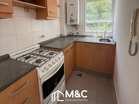 Departamento 2 ambientes con 1 baño