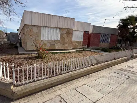 Casa en Venta en Villa Nueva de Guaymallen, Guaymallén