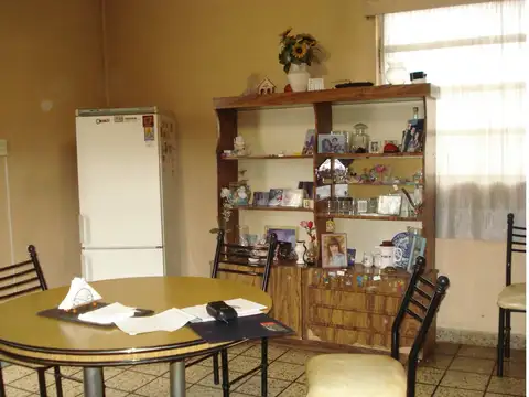 Castro  Barros 900