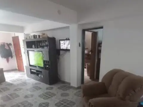 Casa en Venta en Neuquen, USD 190.000