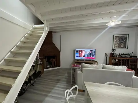 Depto Tipo Casa en Venta de 2 dormitorios