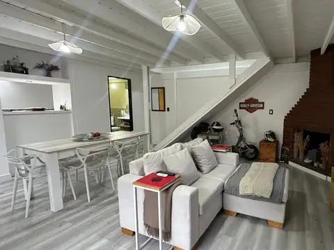 Depto Tipo Casa en Venta en City Bell, USD 85.000