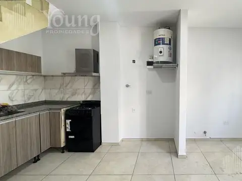 Departamento en Alquiler en Bernal, $ 450.000