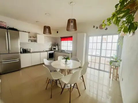 Ph - Alquiler - Argentina, La Matanza - Sargento Cabral 2474