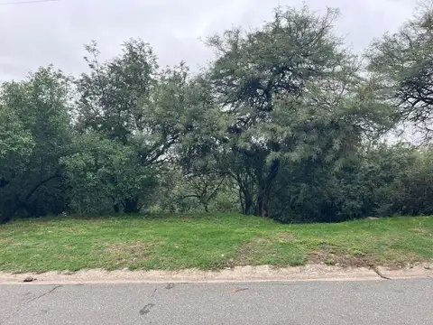 Terreno en Venta 70  mts Fondo