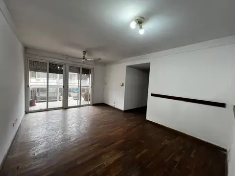 Departamento 3 ambientes en venta en San Isidro
