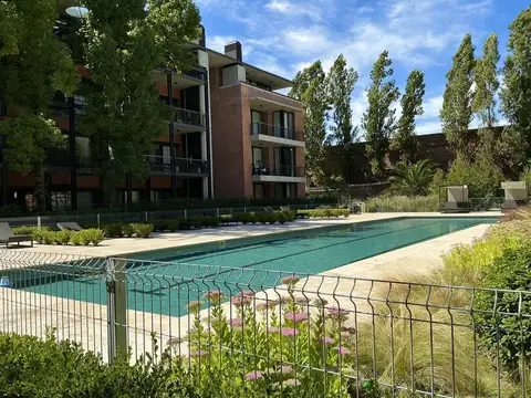 Departamento en Venta con 2 cocheras