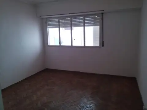 Departamento a pasos de la Municipalidad