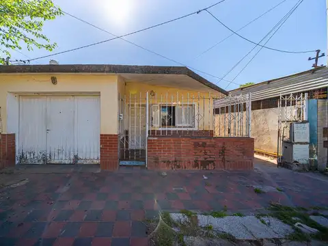 VENTA DE 2 CASAS SOBRE TERRENO UNICO  