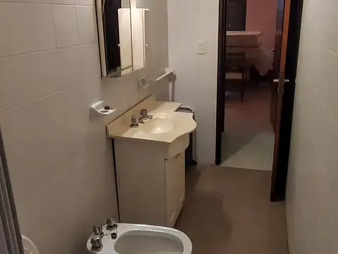 Calle 21 Iriondo 100