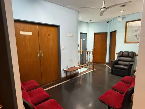 Oficina en Alquiler en Vicente Lopez Vias / Maipu, $ 260.000
